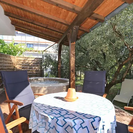 Villa Hacienda Mia Extra à Zadar Extérieur photo