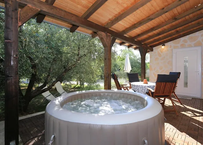 Hacienda Mia Extra